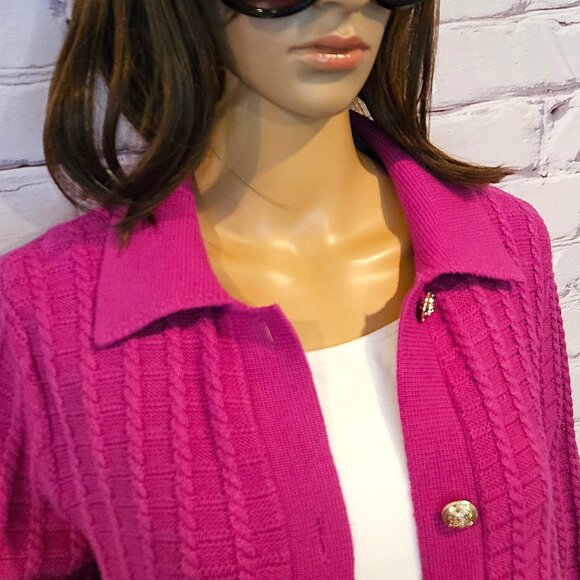 ANN TAYLOR - Fuchsia cable knit button up cardigan - Picture 6 of 10